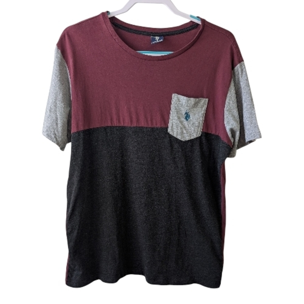 U.S. POLO ASSN MEN'S BURGUNDY/CHARCOAL BLOCK TEE SIZE L